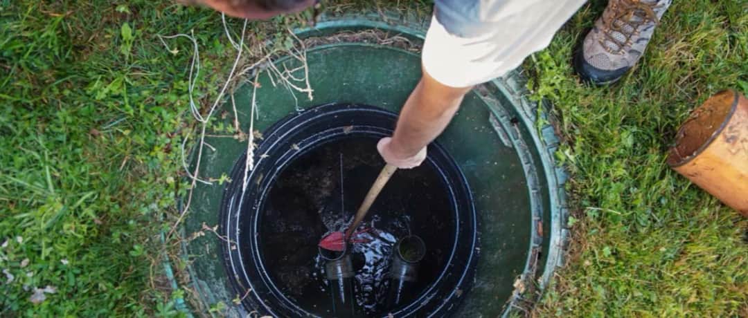 Kożuch w oczyszczalni biologicznej: jak skutecznie pozbyć się problemu