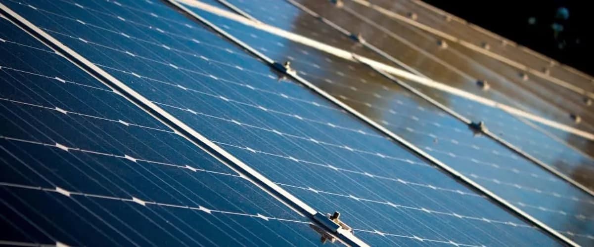 Co warto wiedzieć o fotowoltaice: kluczowe informacje i korzyści