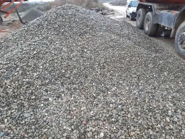 Jaki kamień do oczyszczalni przydomowej wybrać: najważniejsze zasady